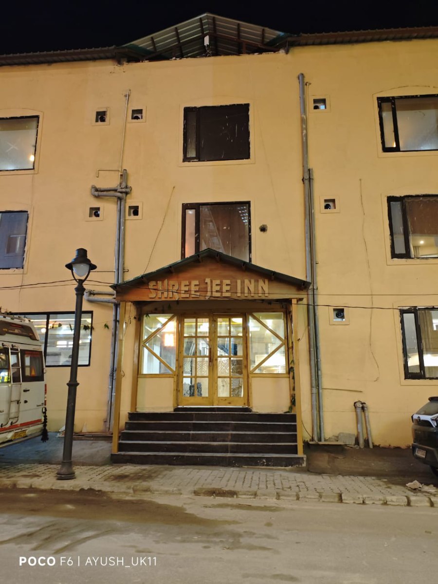 Hotel in Chamoli